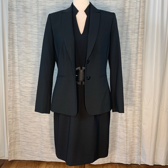 Antonio Melani Black Lightweight Suit Jacket and Sheath Dress Set. - Picture 3 of 15